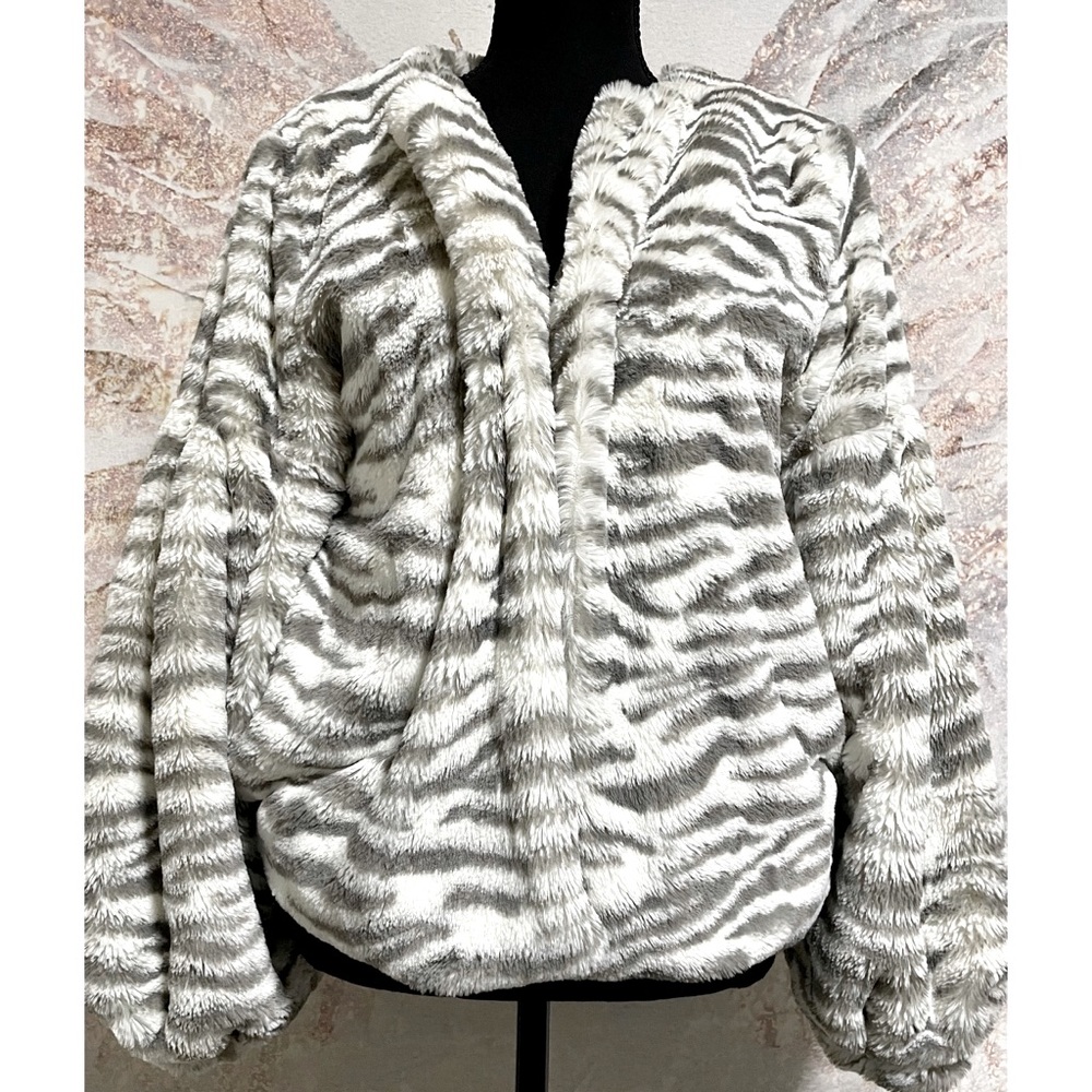 Vici Soft Jacket